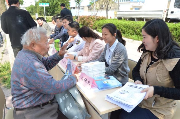 教育部：本科和研究生職業(yè)教育相關政策正在制定